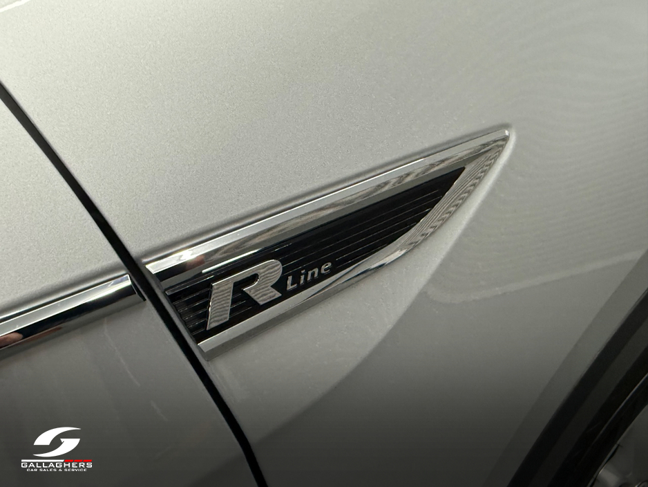 2019 Volkswagen T-Cross - image 7