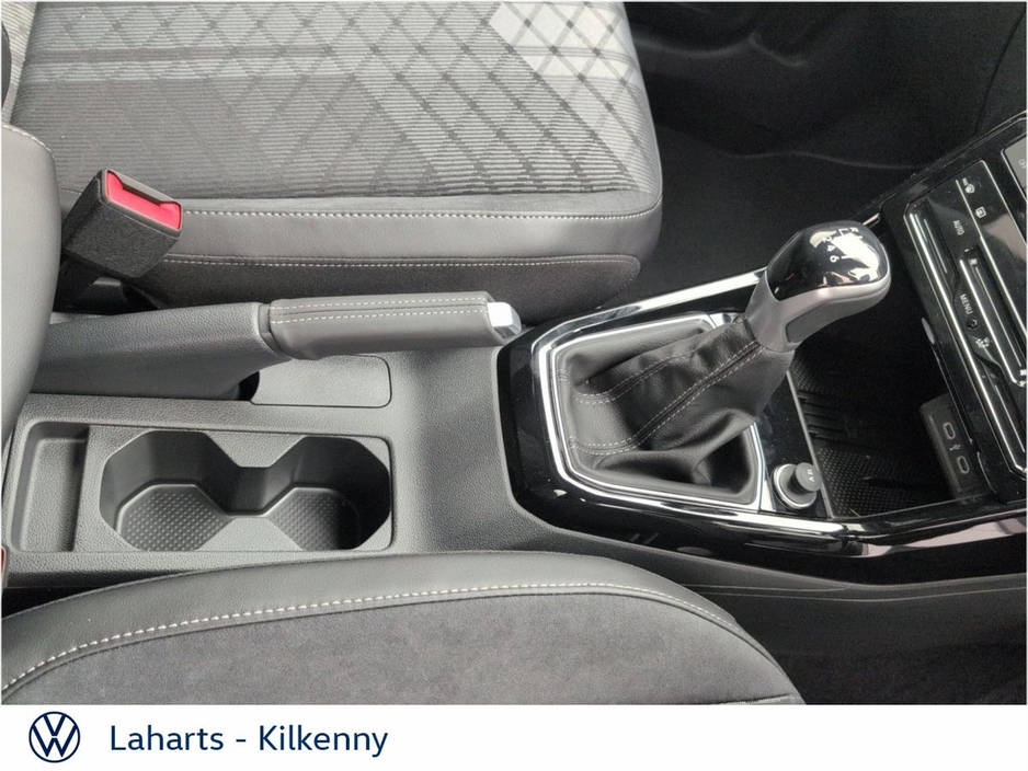 2026 Volkswagen T-Cross - image 16