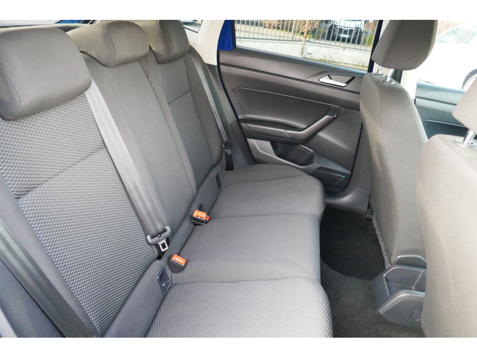 2019 Volkswagen Polo - image 17