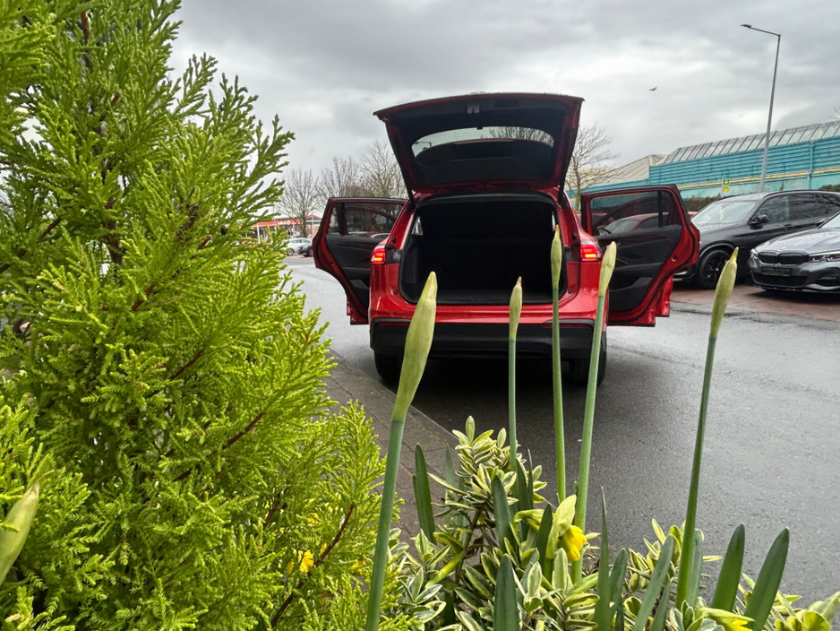 2025 Volkswagen Tiguan Match Edition + Low Mileage Tsi -PHEV S-Automatic / DSG - Beautiful SUV - Top Trade-ins & Great Finance €42,950