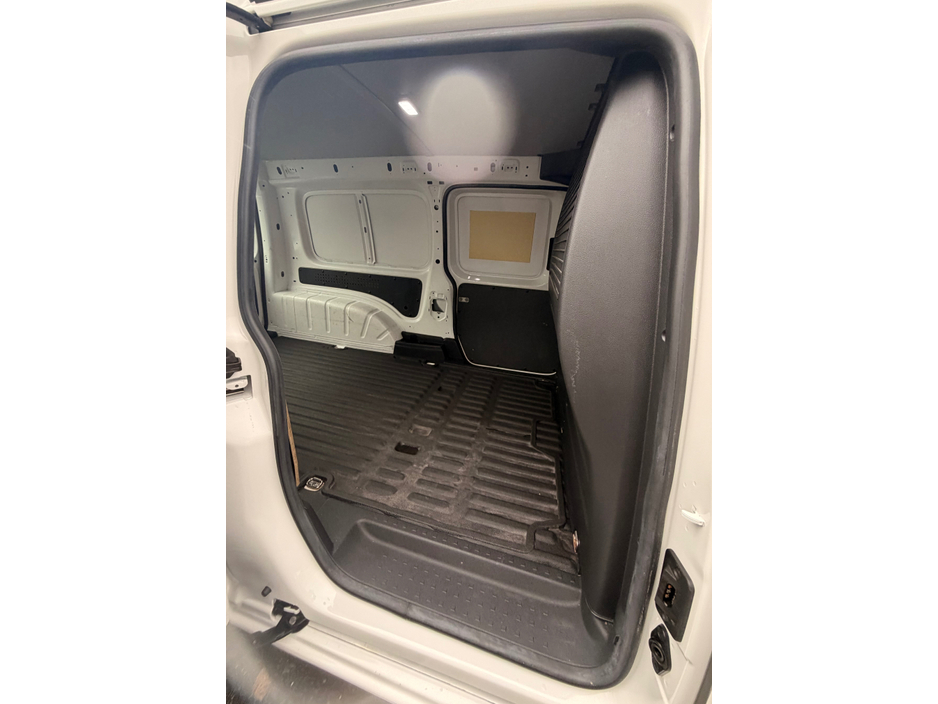 2019 Volkswagen Caddy 102BHP Maxi €14,430