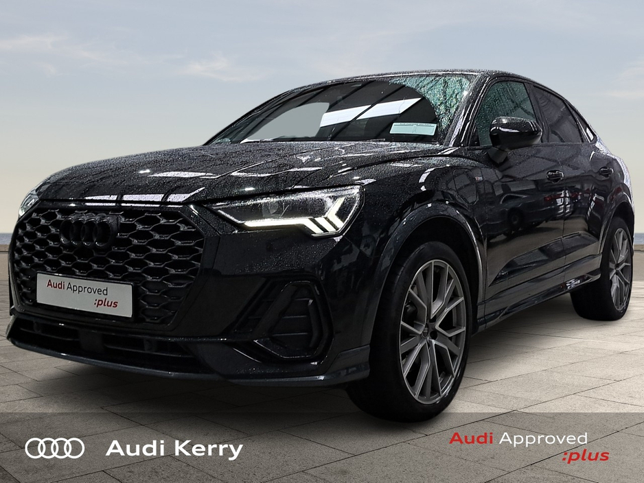 2024 Audi Q3 - image 3