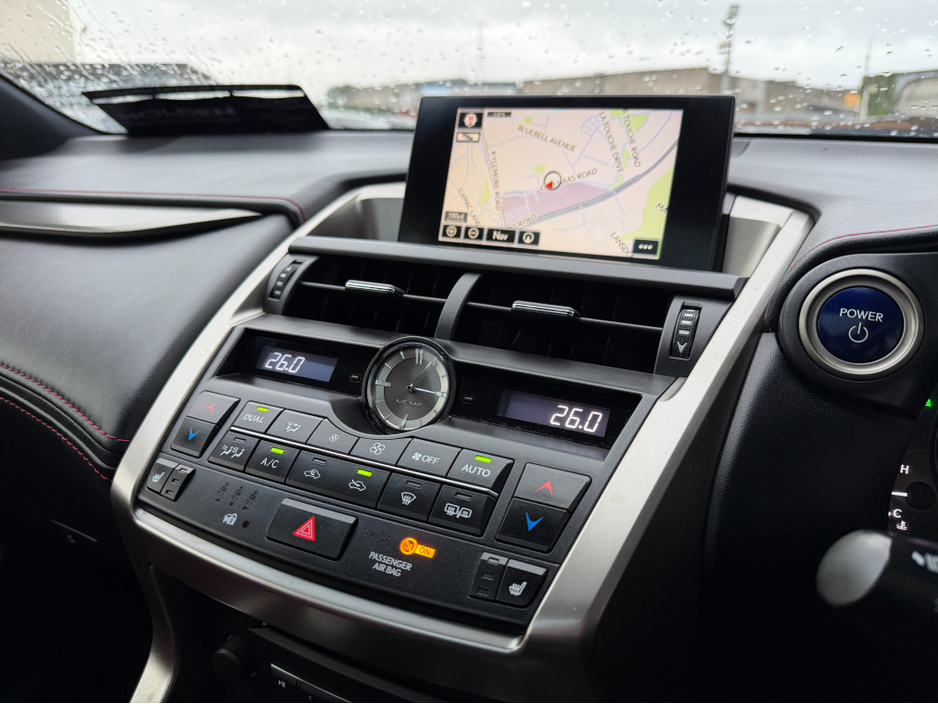 2015 Lexus NX 300 h F-SPORT..PAN ROOF..FULL SERVICE HISTORY..2 Keys €18,900