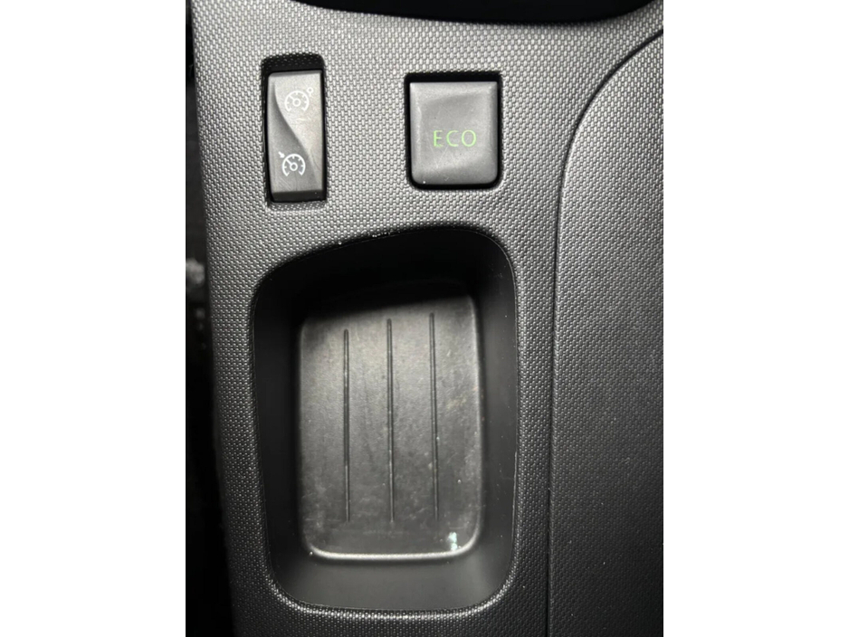 2014 Renault Captur TCe 90 S&S LIFE €7,000