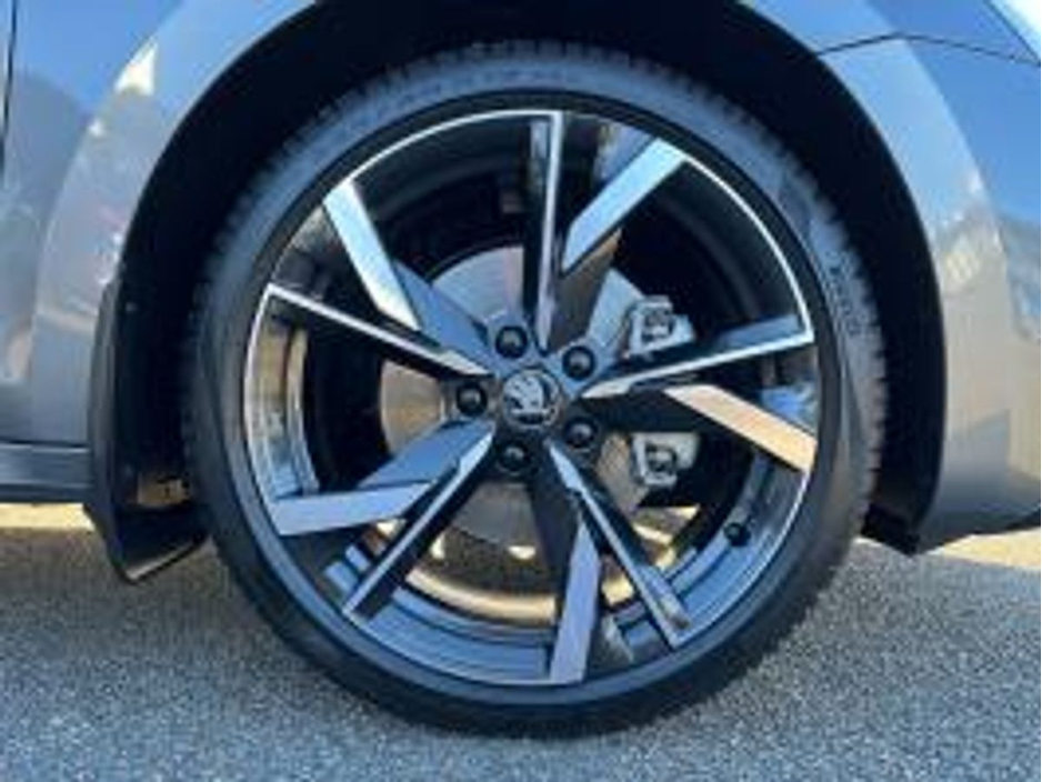 2026 Skoda Octavia - image 7