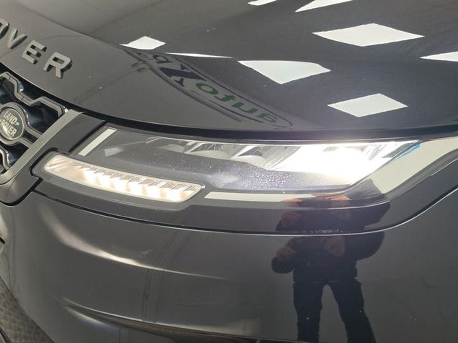 2021 Land Rover Range Rover Evoque - image 12