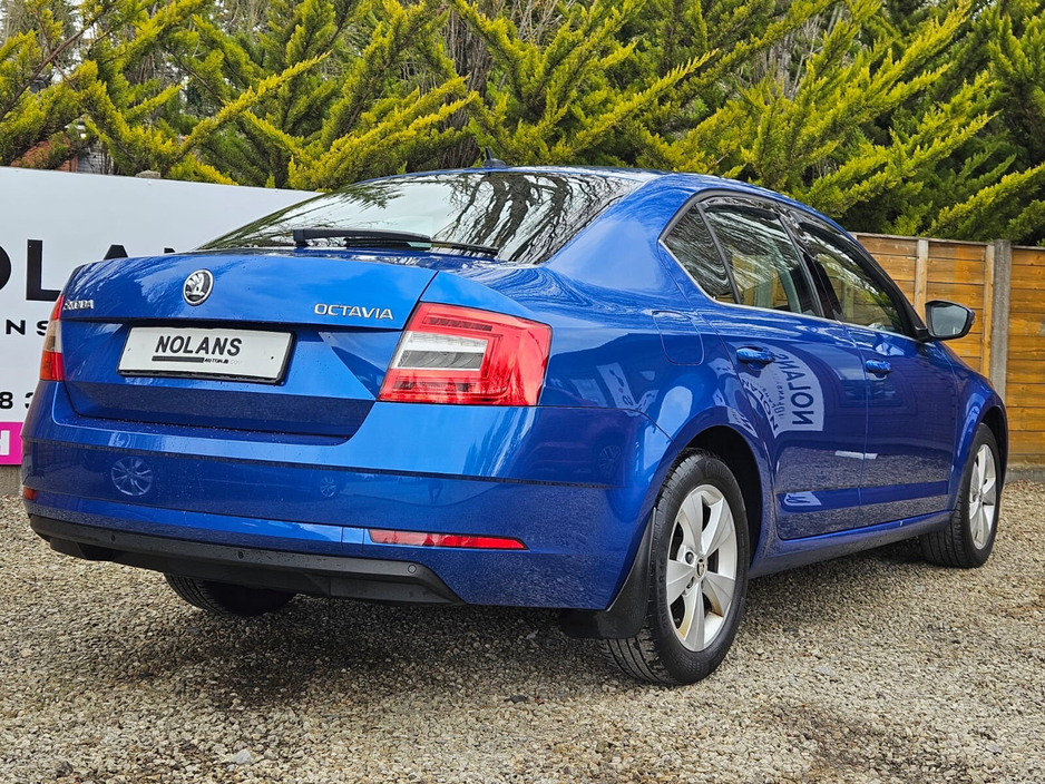 2020 Skoda Octavia - image 5