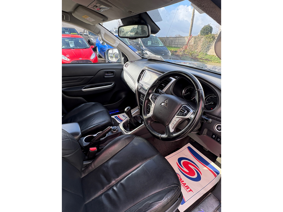 2021 Mitsubishi L200 2.2 DI-D BARBARIAN DOUBLE 2.5 DID CR 4WORK €26,950