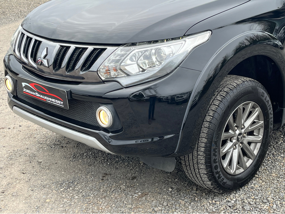 2018 Mitsubishi L200 - image 10