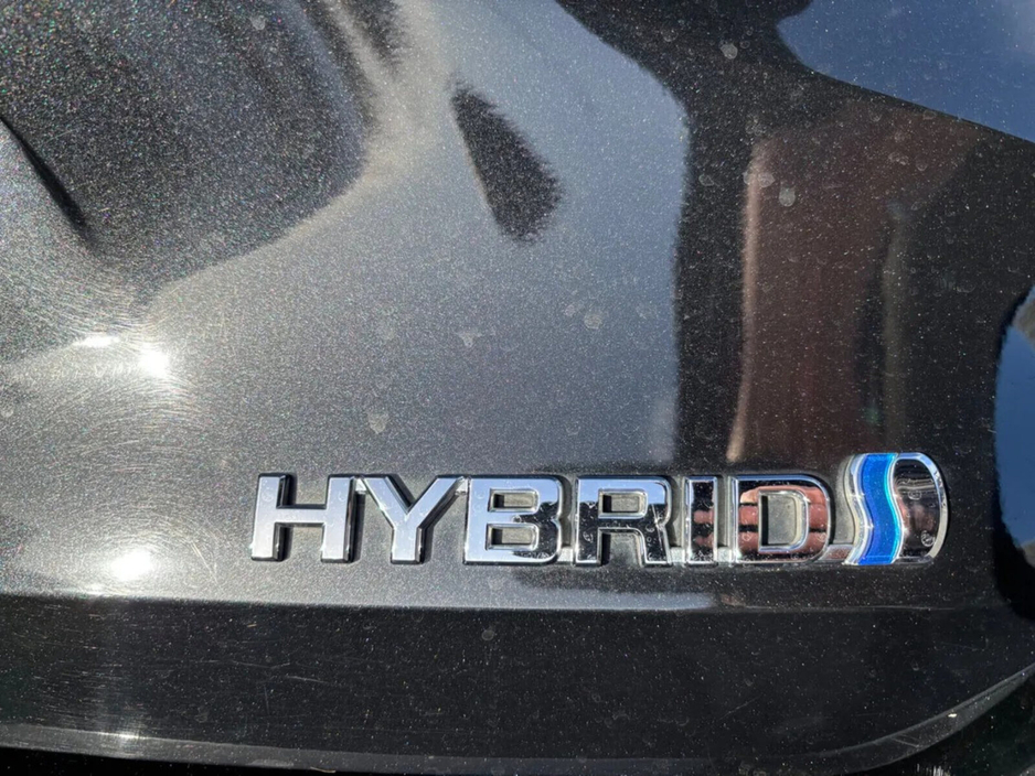 2022 Toyota Corolla 1.8 Hybrid Luna Saloon €20,500