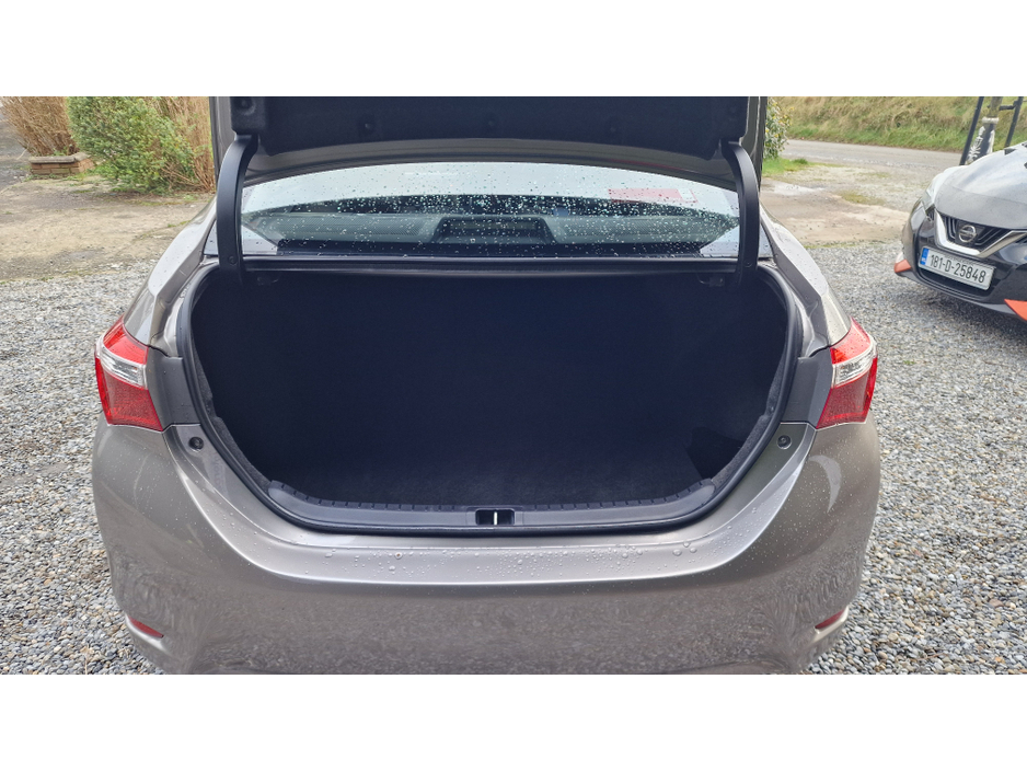 2015 Toyota Corolla 1.4 D-4D TERRA 4DR €9,450