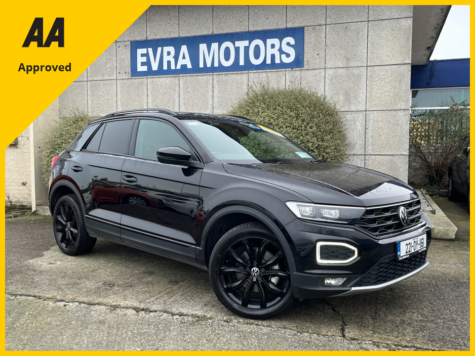 2022 Volkswagen T-Roc STYLE BLACK EDITION AUTOMATIC 2.0 DIESEL //ADAPTIVE CRUISE CONTROL//KEYLESS ENTRY//REVERSE CAMERA//
