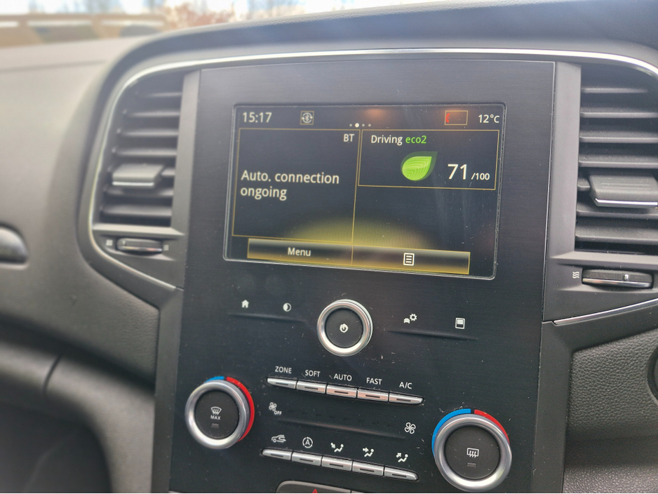 2019 Renault Megane - image 24