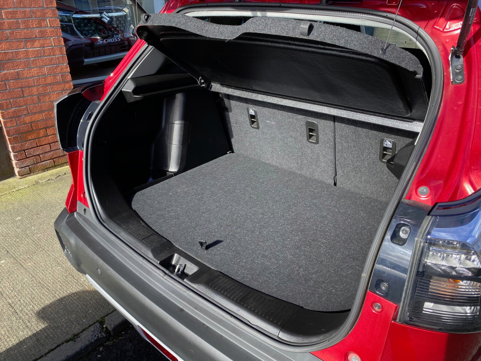 2024 Suzuki S-CROSS - image 9