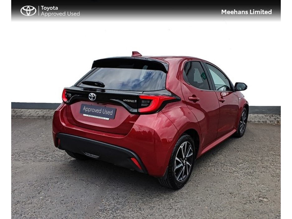 2021 Toyota Yaris YARIS HYB L/SPORT MONO €20,250