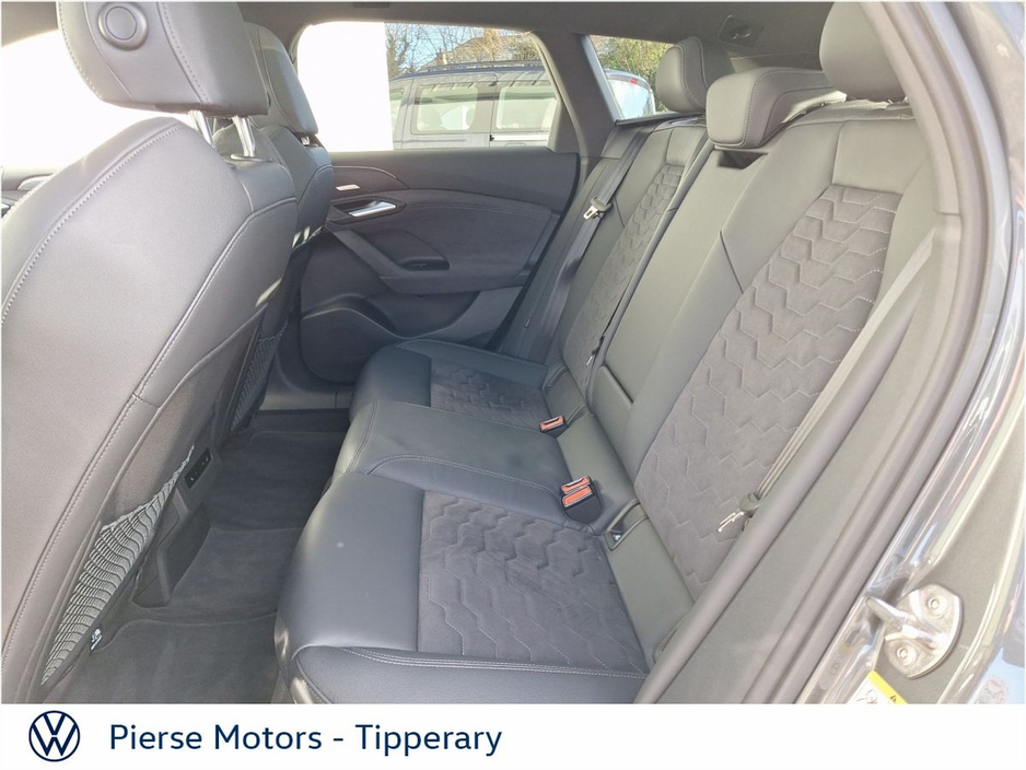 2025 Audi A6 Avant e-tron - image 6