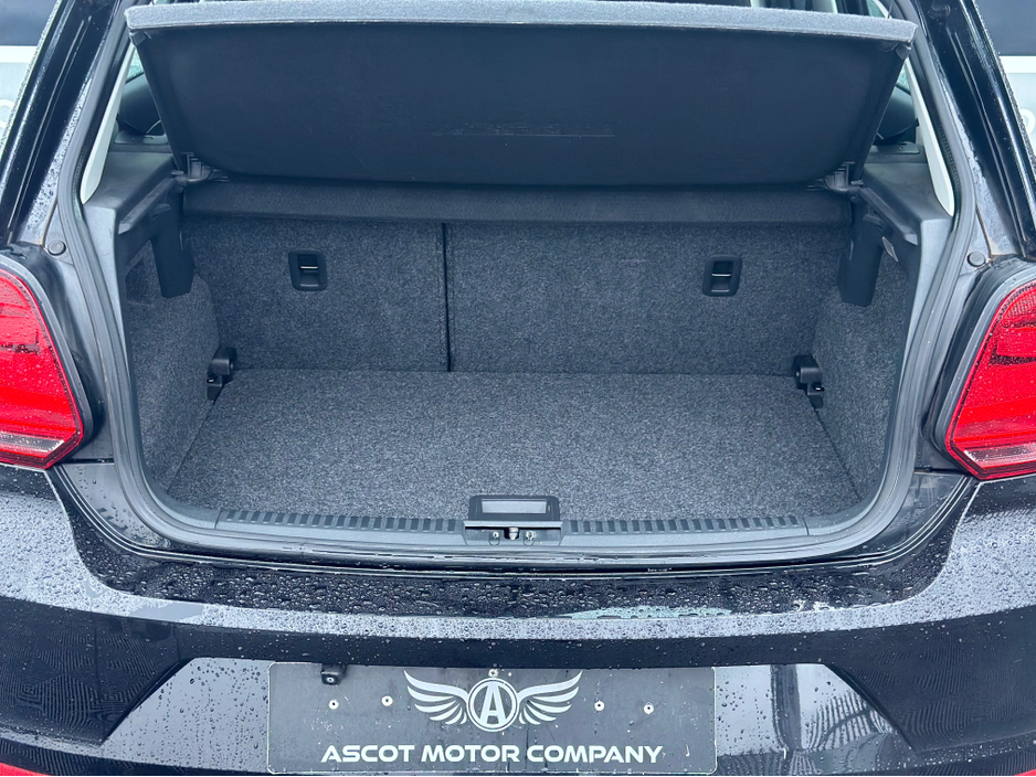 2014 Volkswagen Polo Automatic €10,950