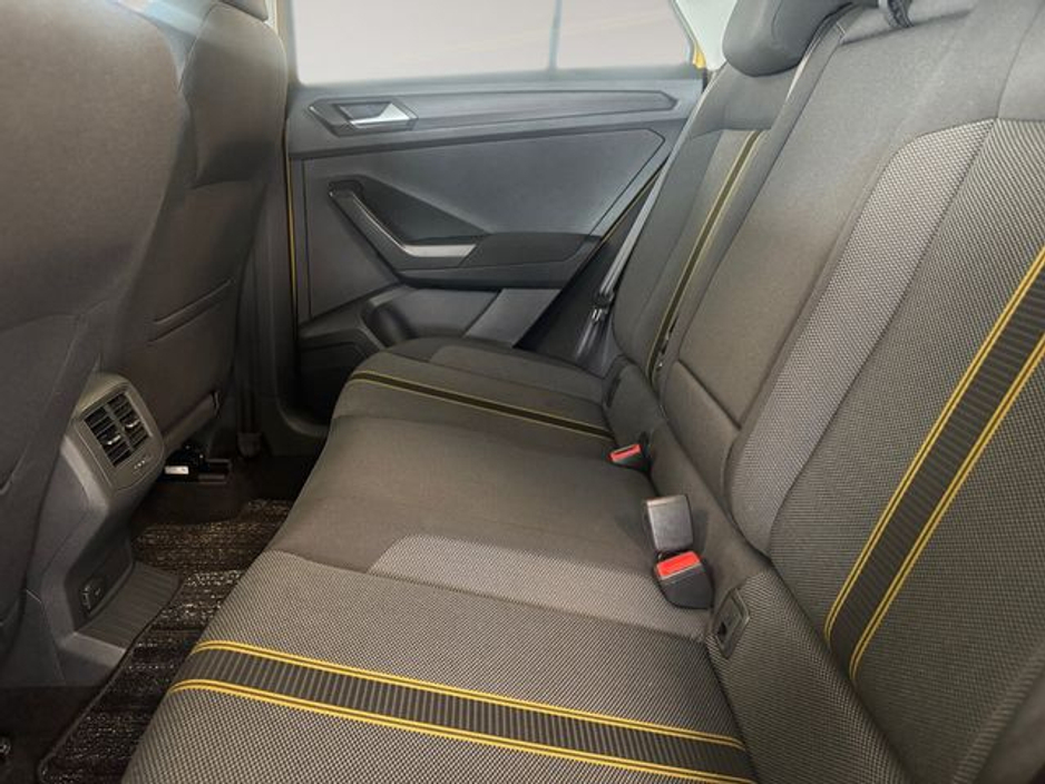 2020 Volkswagen T-Roc - image 16