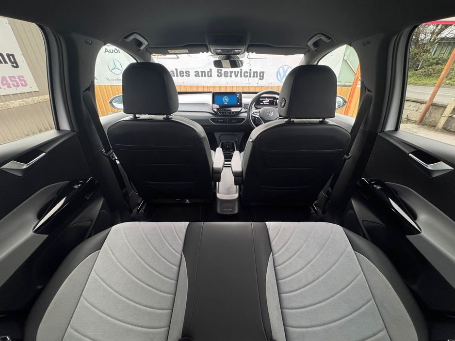 2023 Volkswagen ID.3 - image 38