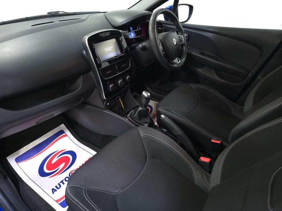 2017 Renault Clio  €10,950
