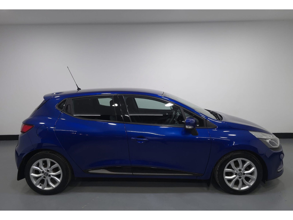2017 Renault Clio  €10,950