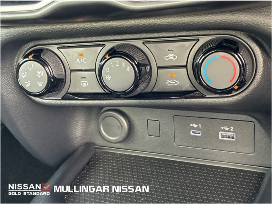 2025 Nissan Juke - image 13