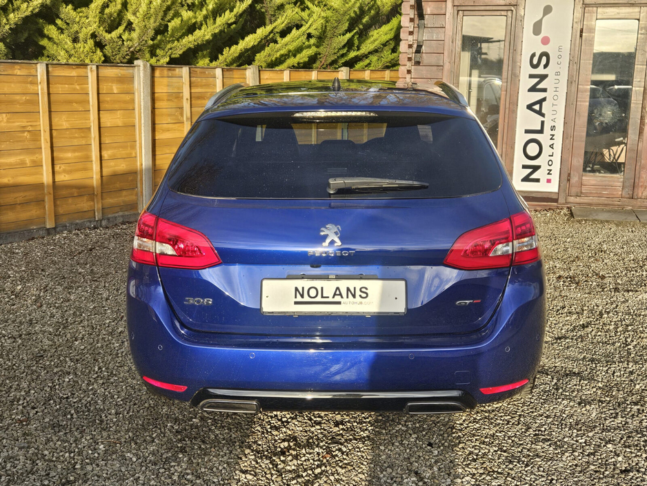 2016 Peugeot 308 - image 12