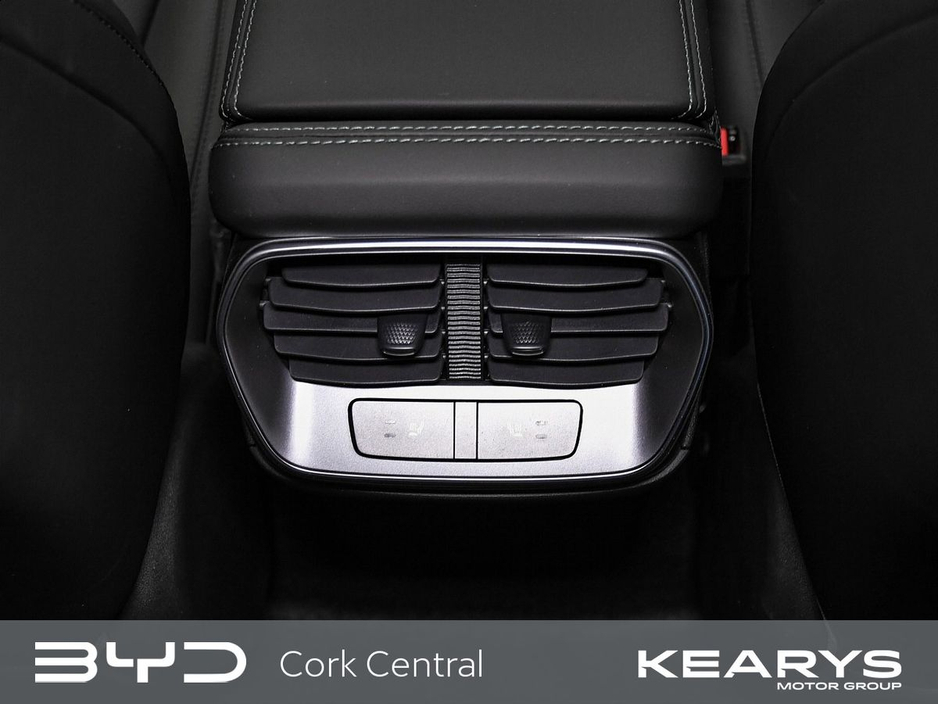 2026 BYD Sealion 7 - image 20