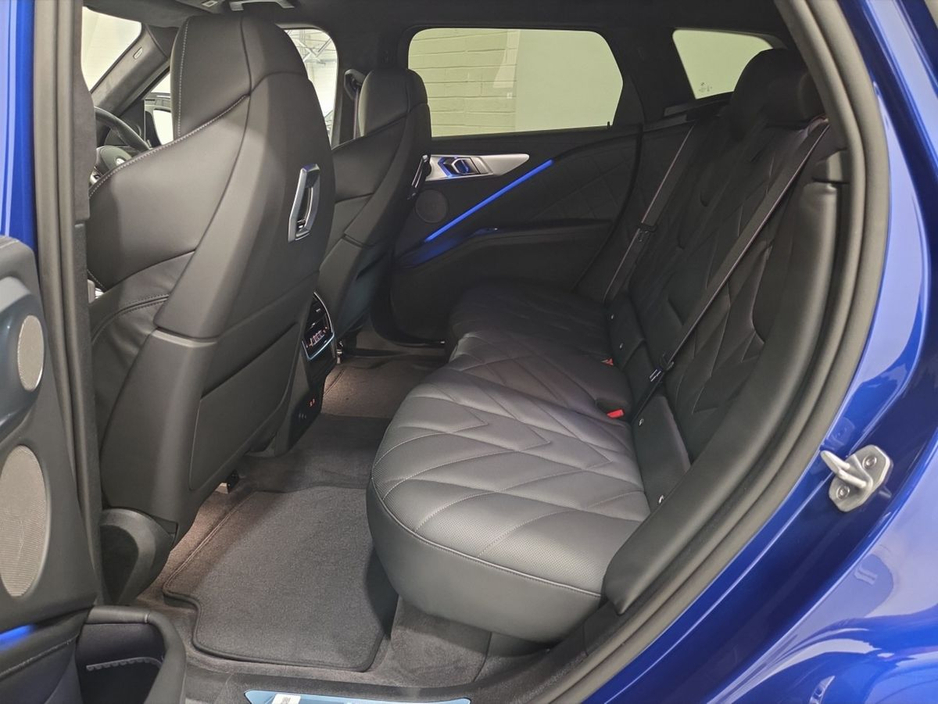 2026 BMW XM - image 11