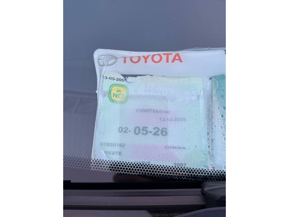 2007 Toyota Yaris - image 25