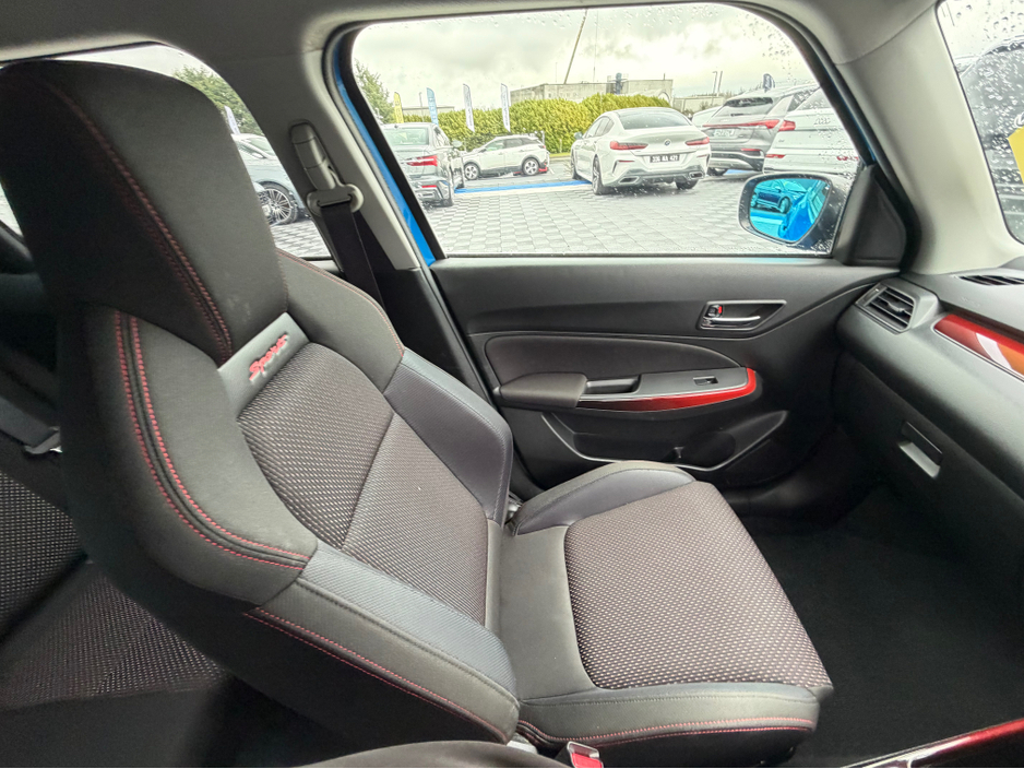 2019 Suzuki Swift - image 24