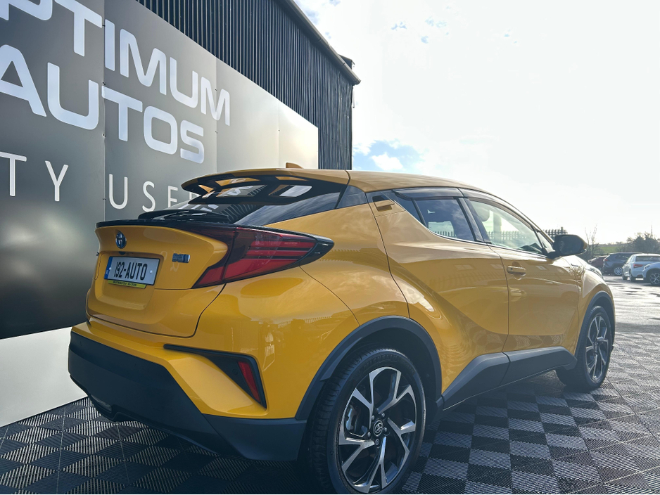 2019 Toyota C-HR Toyota CHR, G-model, fully loaded with extras €23,750