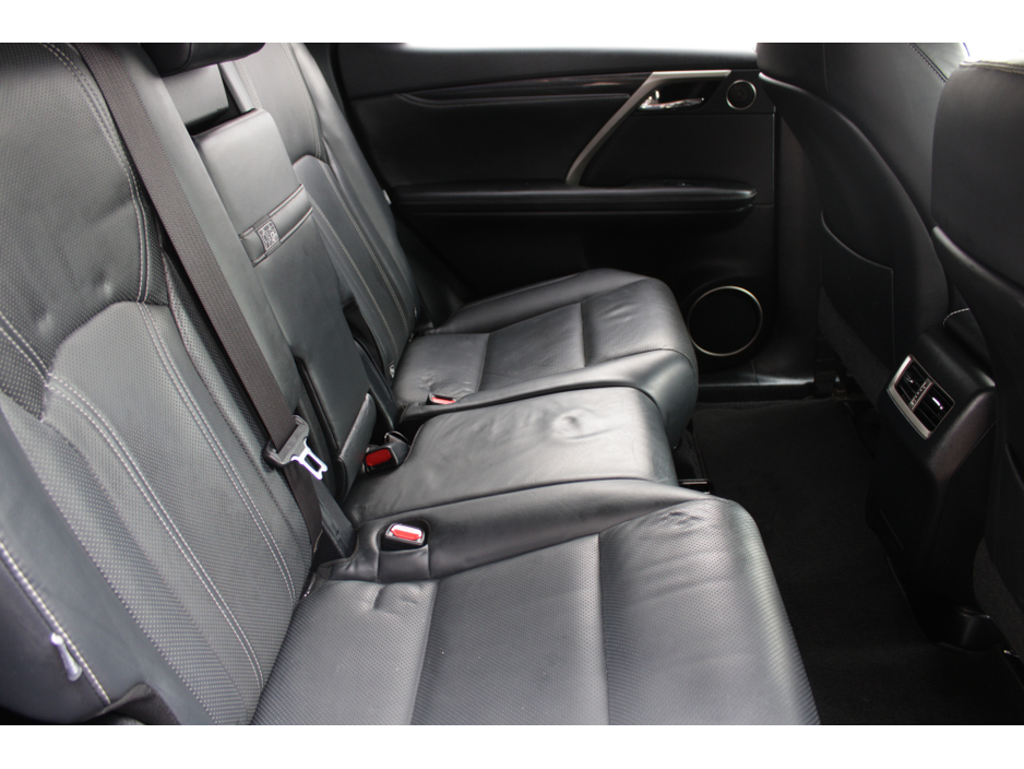 2019 Lexus RX 450hL - image 20