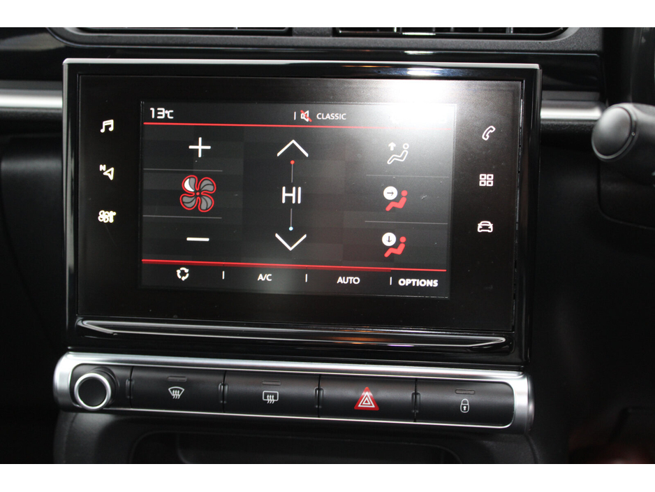 2017 Citroen C3 - image 15