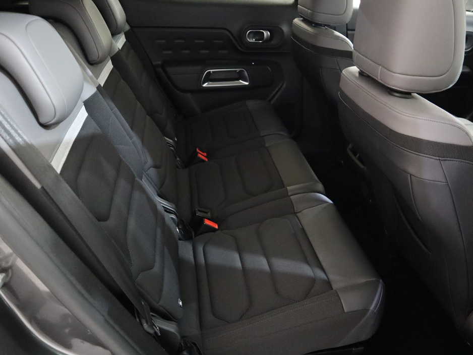 2023 Citroen C5 Aircross - image 25