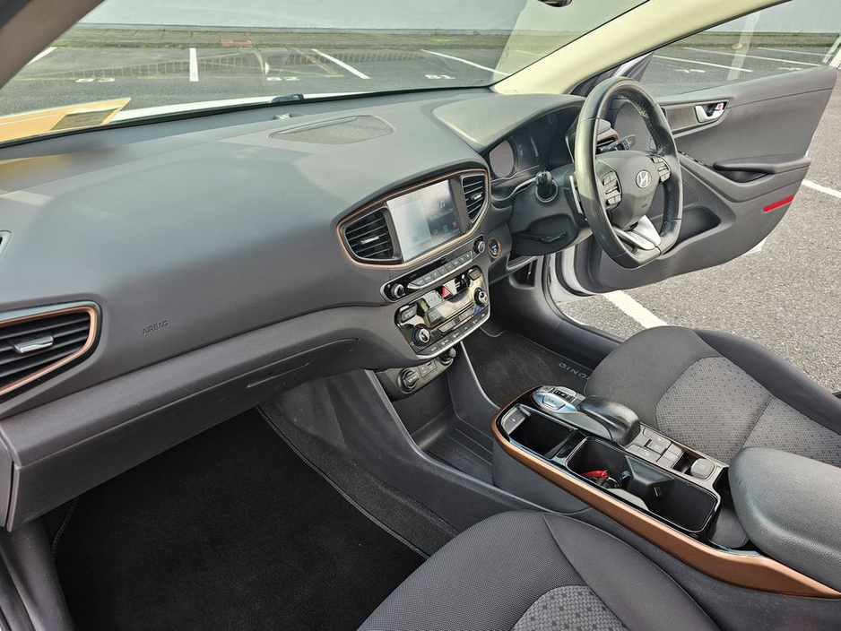 2018 Hyundai Ioniq FULL E V, 200 KM RANGE, FULL DEALER HISTORY, NEW NCT, FINANCE, WARRANTY, 5 STAR REVIEWS €9,995