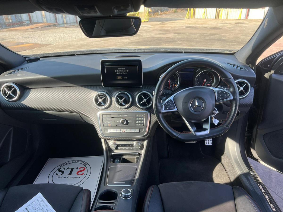 2016 Mercedes-Benz A Class - image 3