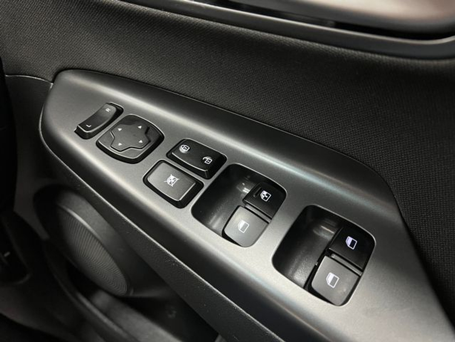 2019 Hyundai Kona - image 25