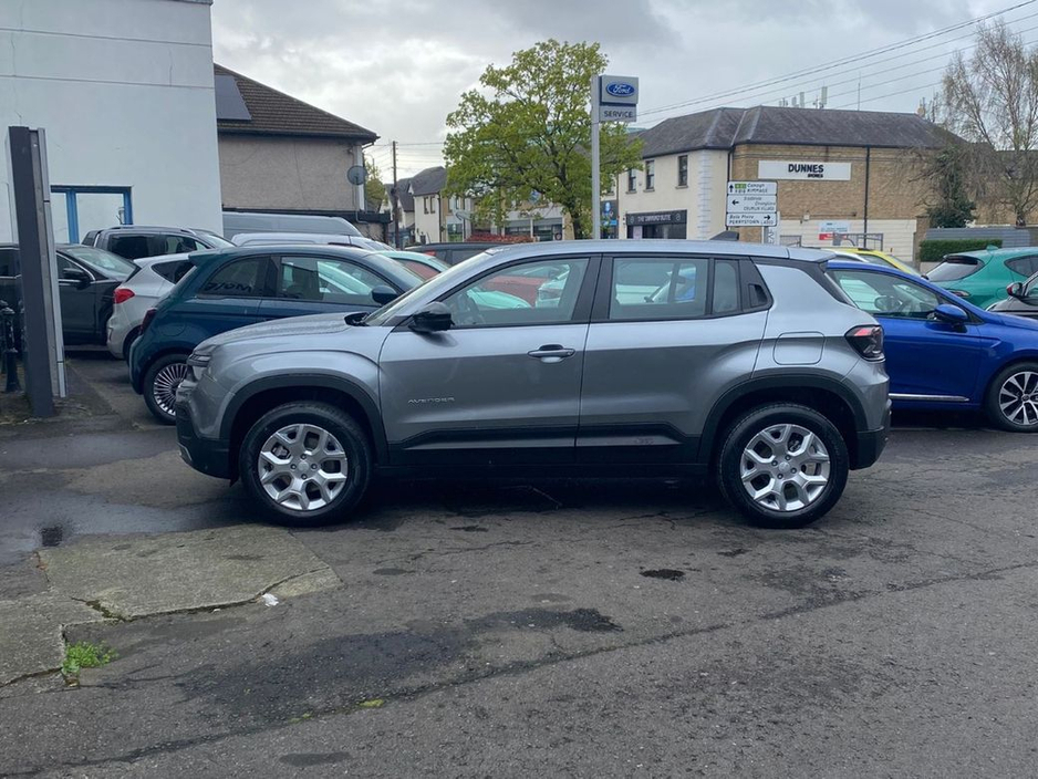 2026 Jeep Avenger - image 10