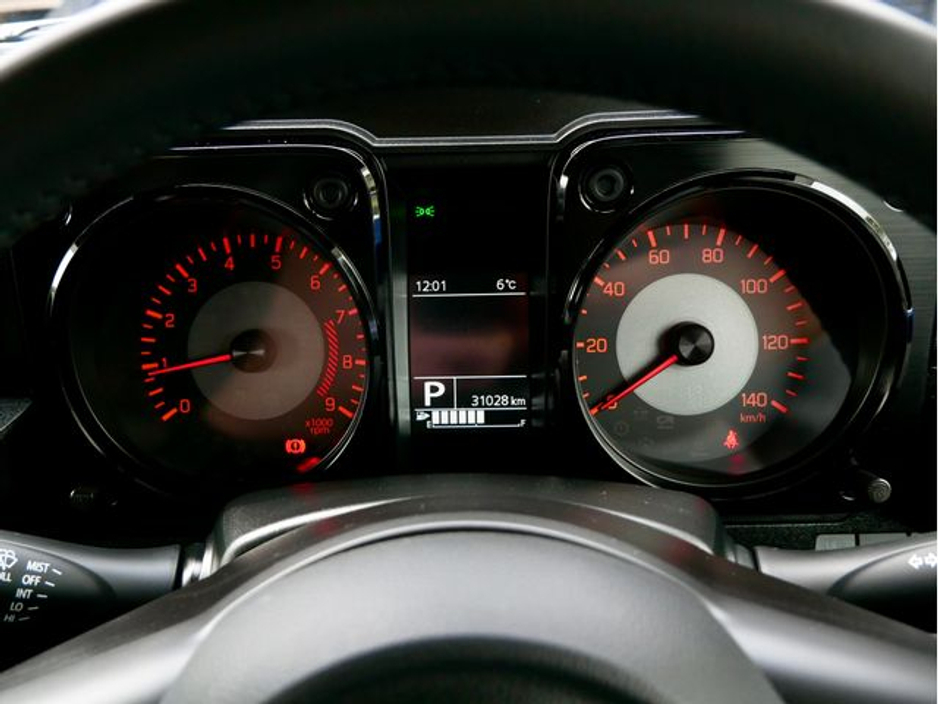 2023 Suzuki Jimny - image 23