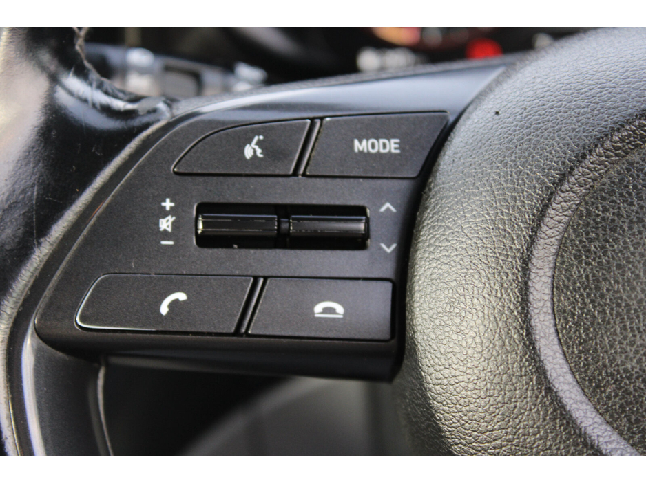 2021 Hyundai i20 - image 21