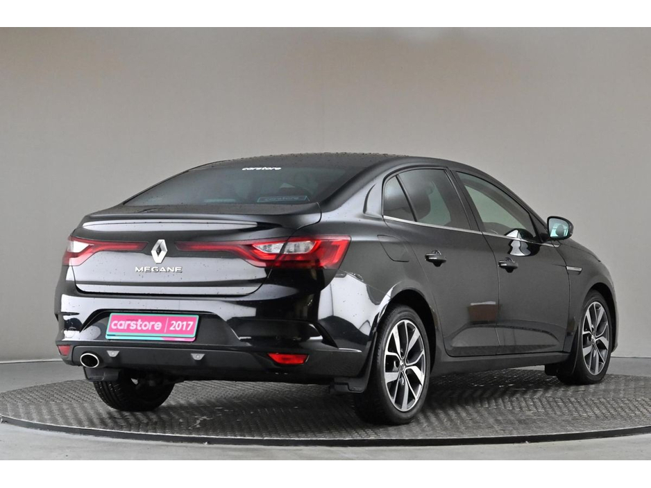 2017 Renault Megane - image 9