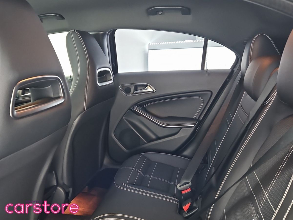 2016 Mercedes-Benz A Class A180 1.6 Auto €16,480