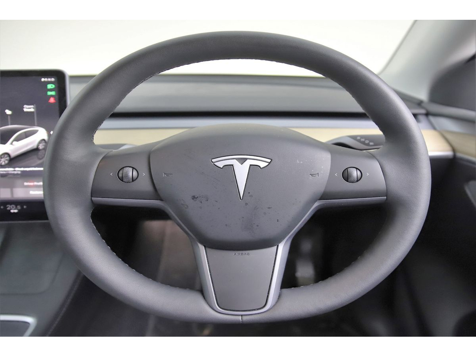 2024 Tesla Model Y LONG RANGE AWD Dual Motor €37,490