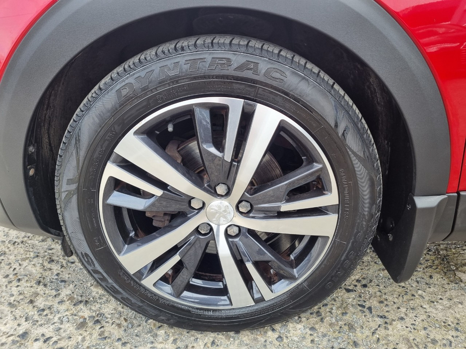 2019 Peugeot 3008 - image 7