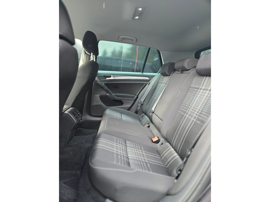 2015 Volkswagen Golf LOUNGE 1.2 TSI AUTO €13,950