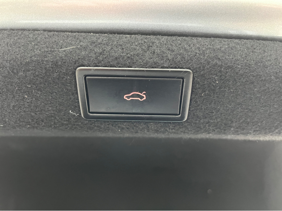 2016 Skoda Superb - image 21