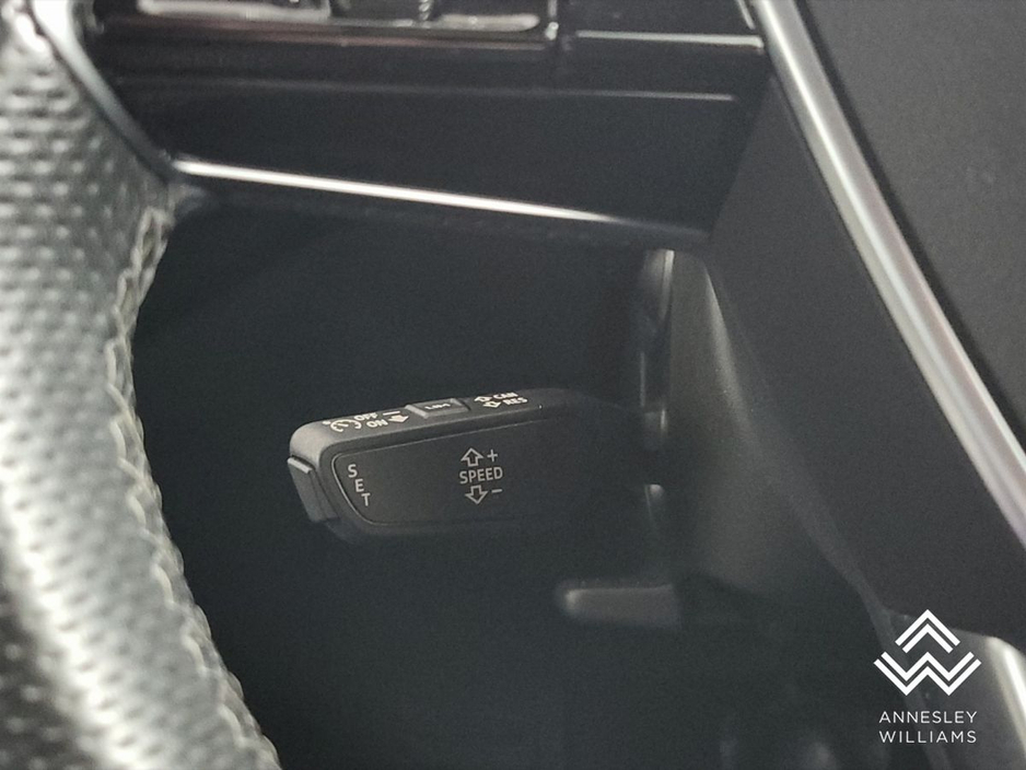 2023 Audi e-tron - image 28