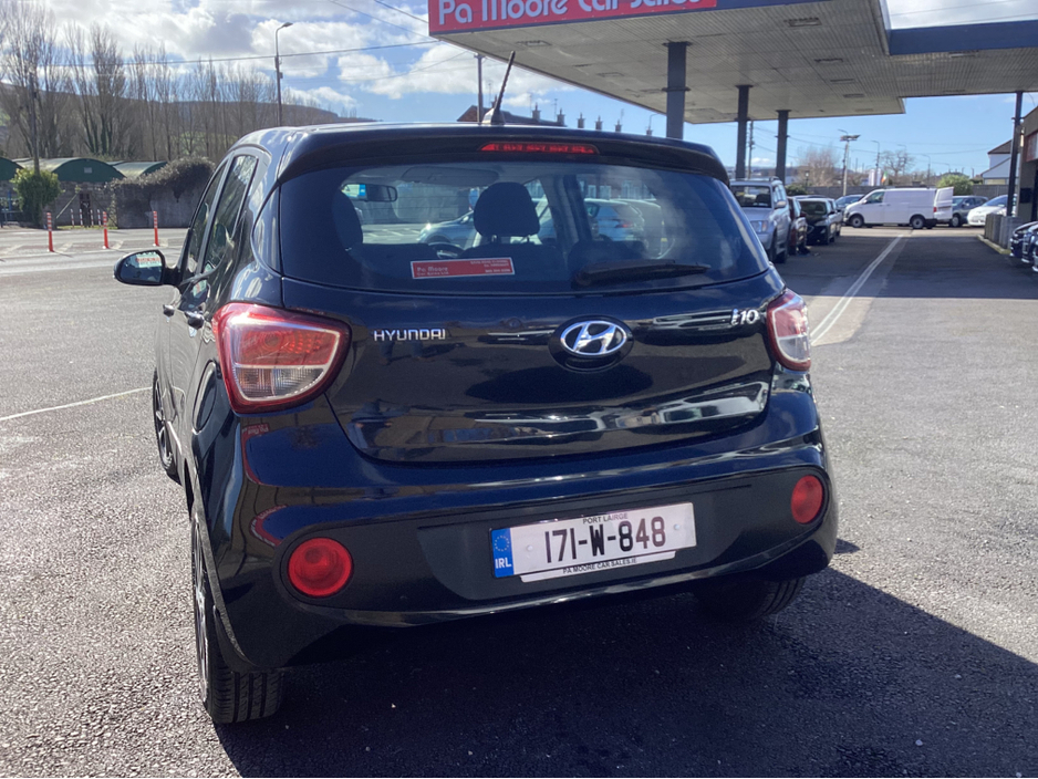 2017 Hyundai i10 - image 5