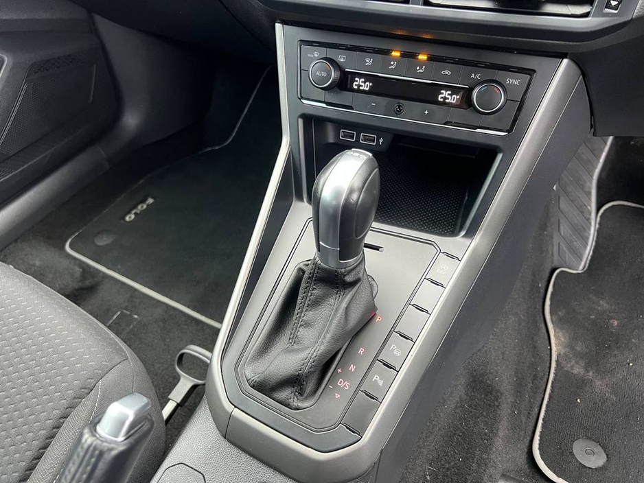 2019 Volkswagen Polo COMFORTLINE 1.0 TSI AUTO // FULL SERVICE HISTORY // 360 PARKING SENSORS // APPLE CARPLAY/ANDROID AUTO €15,900